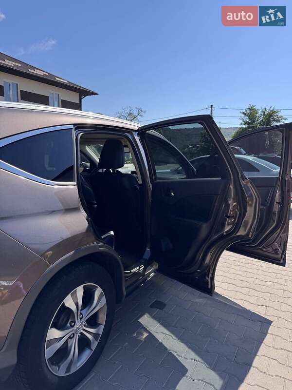 Внедорожник / Кроссовер Honda CR-V 2013 в Могилев-Подольске