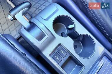 Внедорожник / Кроссовер Honda CR-V 2011 в 