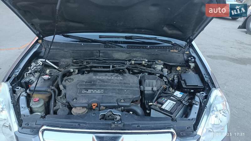 Внедорожник / Кроссовер Honda CR-V 2005 в Чернигове