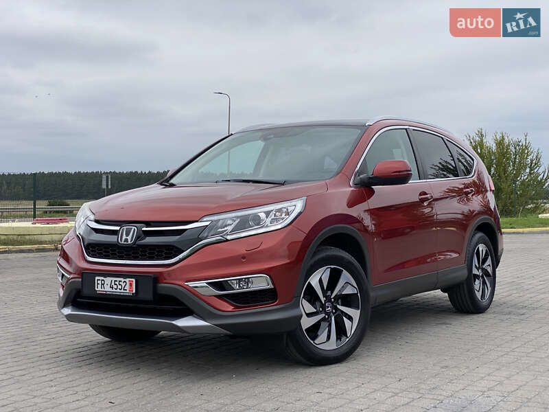 Внедорожник / Кроссовер Honda CR-V 2015 в Радивилове