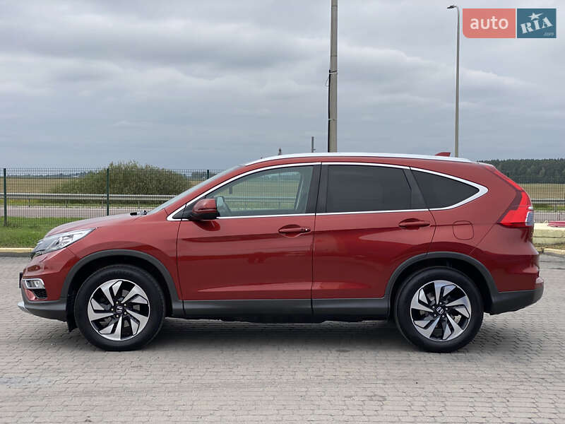 Внедорожник / Кроссовер Honda CR-V 2015 в Радивилове