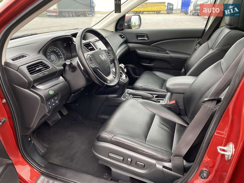 Внедорожник / Кроссовер Honda CR-V 2015 в Радивилове