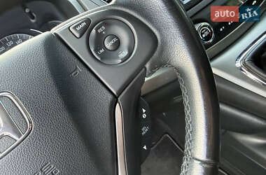 Внедорожник / Кроссовер Honda CR-V 2014 в 