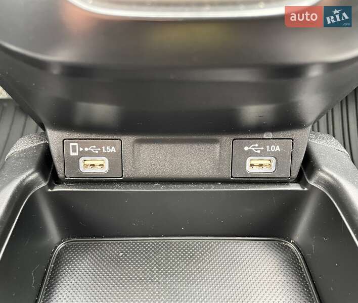 Внедорожник / Кроссовер Honda CR-V 2020 в Львове