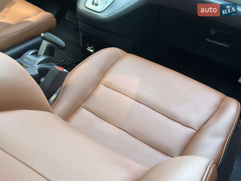 Внедорожник / Кроссовер Honda CR-V 2008 в Дрогобыче
