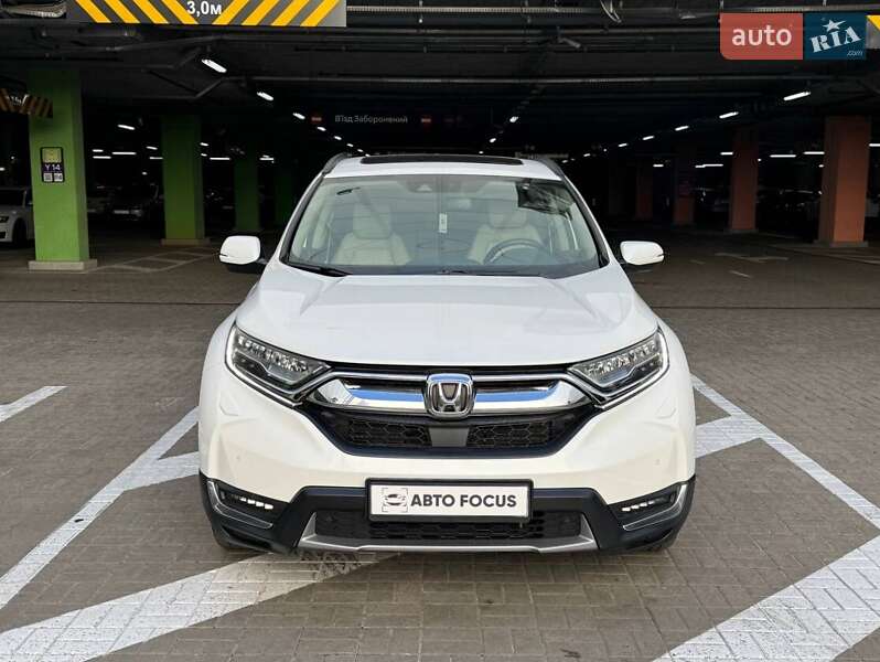 Внедорожник / Кроссовер Honda CR-V 2020 в Киеве