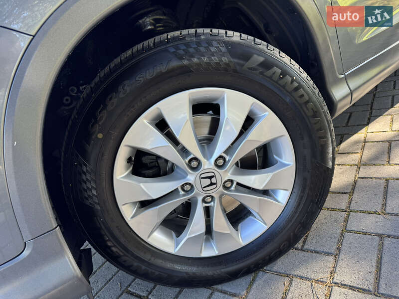 Внедорожник / Кроссовер Honda CR-V 2013 в Дрогобыче