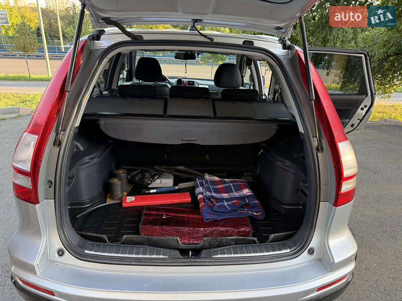 Внедорожник / Кроссовер Honda CR-V 2012 в Киеве