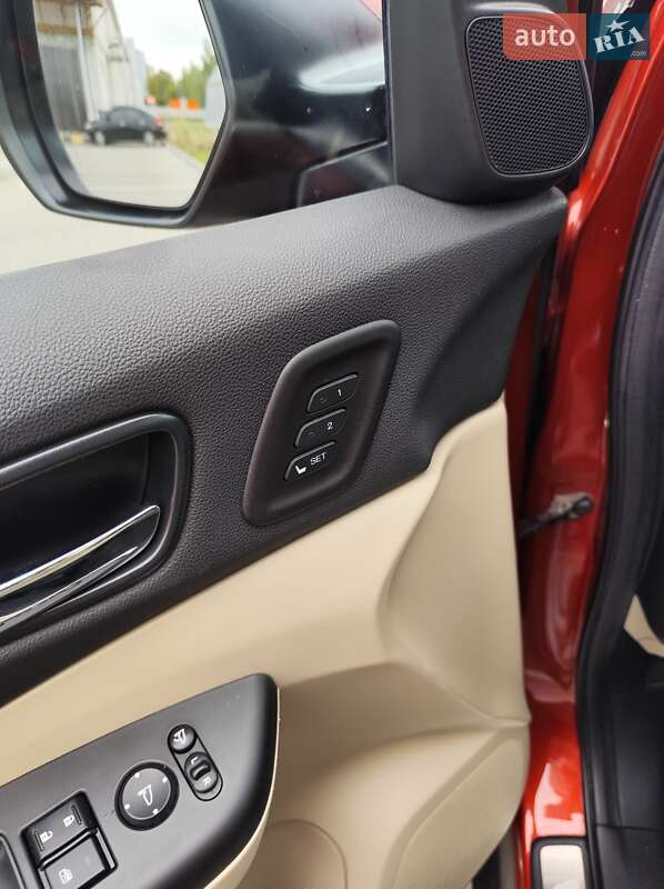 Позашляховик / Кросовер Honda CR-V 2015 в Вінниці фото 23 Позашляховик / Кросовер Honda CR-V 2015 в Вінниці