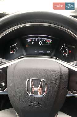 Внедорожник / Кроссовер Honda CR-V 2019 в 