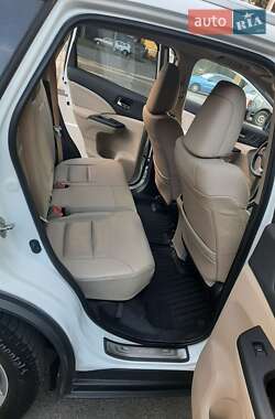Внедорожник / Кроссовер Honda CR-V 2015 в 