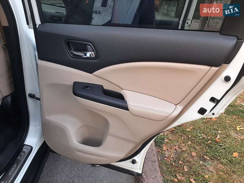 Внедорожник / Кроссовер Honda CR-V 2015 в Чернигове фото 25 Внедорожник / Кроссовер Honda CR-V 2015 в Чернигове