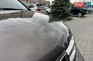 Внедорожник / Кроссовер Honda CR-V 2011 в 