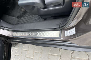 Внедорожник / Кроссовер Honda CR-V 2011 в 