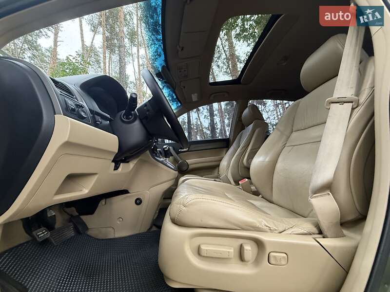 Внедорожник / Кроссовер Honda CR-V 2009 в Киеве