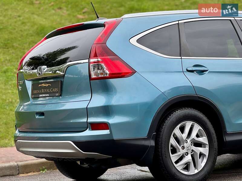 Внедорожник / Кроссовер Honda CR-V 2015 в Киеве