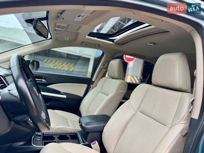 Внедорожник / Кроссовер Honda CR-V 2015 в Киеве