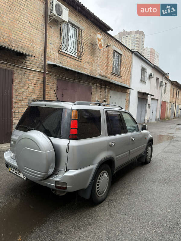 Honda CR-V 2001