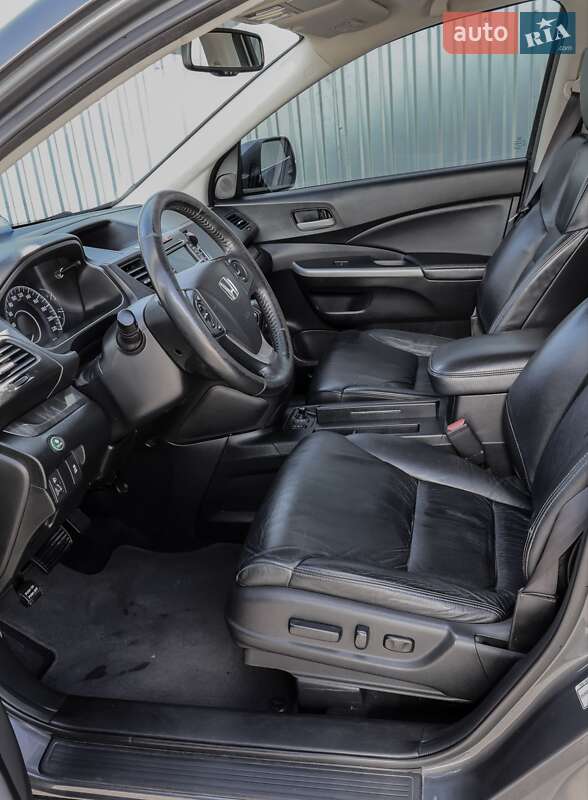 Внедорожник / Кроссовер Honda CR-V 2013 в Киеве