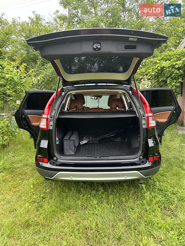 Внедорожник / Кроссовер Honda CR-V 2016 в Чернигове