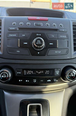 Внедорожник / Кроссовер Honda CR-V 2014 в 