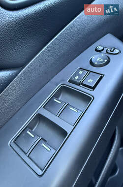Внедорожник / Кроссовер Honda CR-V 2014 в 