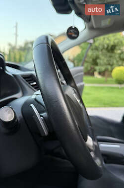 Внедорожник / Кроссовер Honda CR-V 2014 в 
