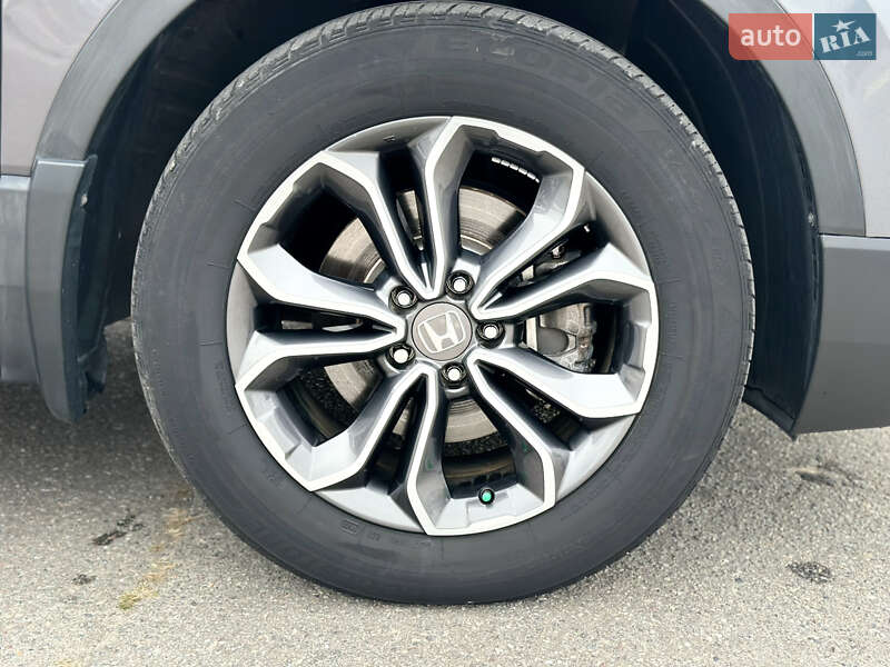 Внедорожник / Кроссовер Honda CR-V 2021 в Харькове