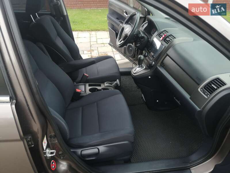 Внедорожник / Кроссовер Honda CR-V 2010 в Киеве