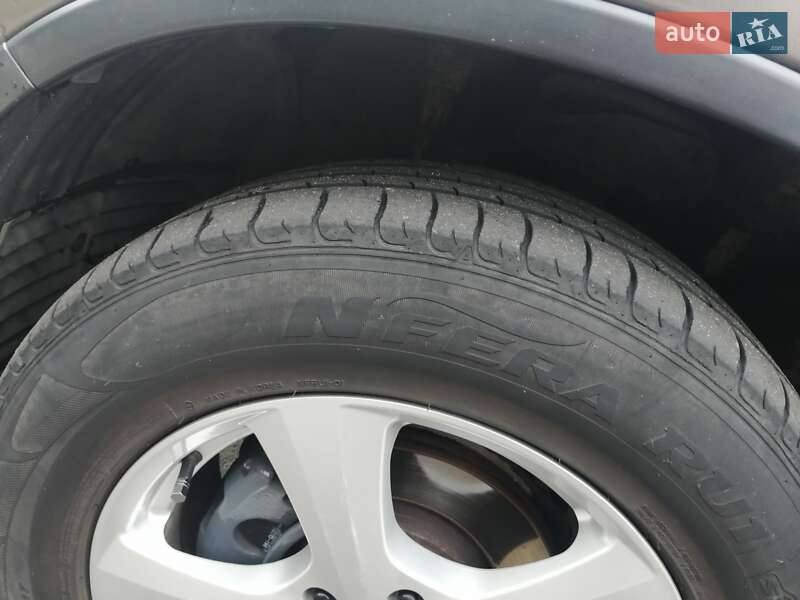 Внедорожник / Кроссовер Honda CR-V 2010 в Киеве