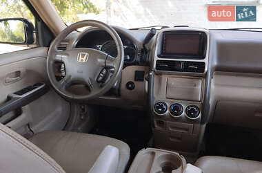 Внедорожник / Кроссовер Honda CR-V 2006 в 