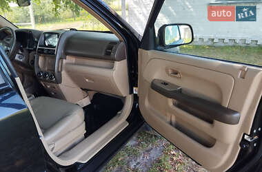 Внедорожник / Кроссовер Honda CR-V 2006 в 