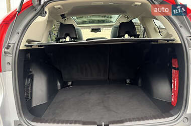 Внедорожник / Кроссовер Honda CR-V 2015 в 
