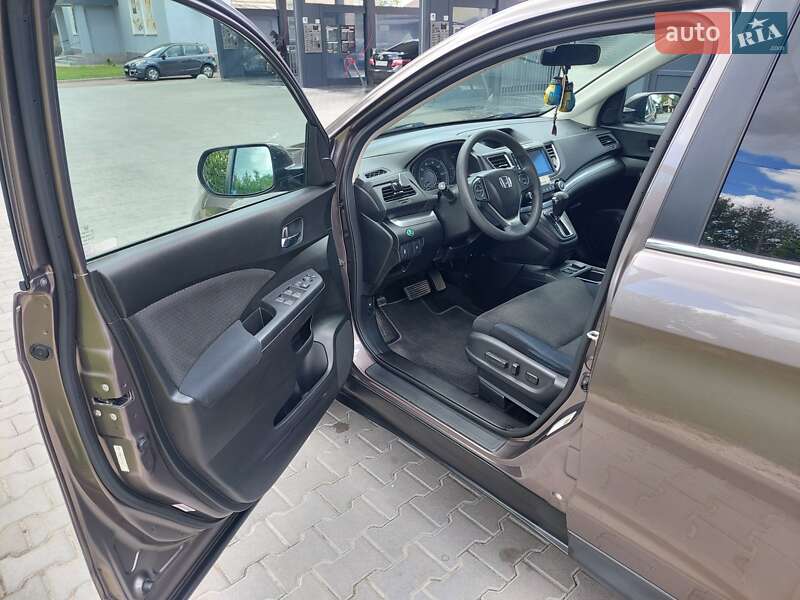 Внедорожник / Кроссовер Honda CR-V 2015 в Житомире