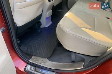 Внедорожник / Кроссовер Honda CR-V 2012 в 
