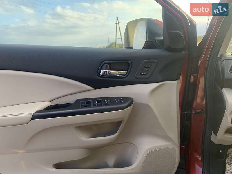 Позашляховик / Кросовер Honda CR-V 2012 в Полтаві