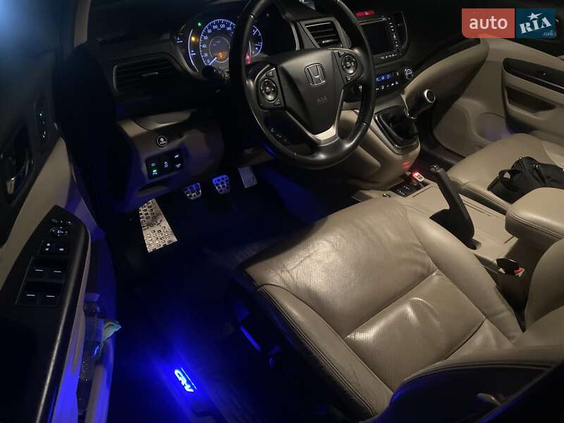 Позашляховик / Кросовер Honda CR-V 2012 в Полтаві