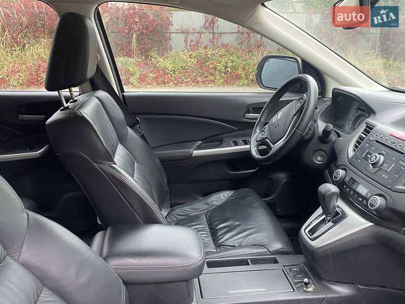 Внедорожник / Кроссовер Honda CR-V 2013 в Киеве