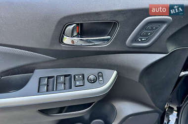 Внедорожник / Кроссовер Honda CR-V 2016 в 
