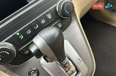 Внедорожник / Кроссовер Honda CR-V 2011 в 