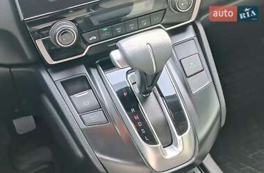Внедорожник / Кроссовер Honda CR-V 2017 в 