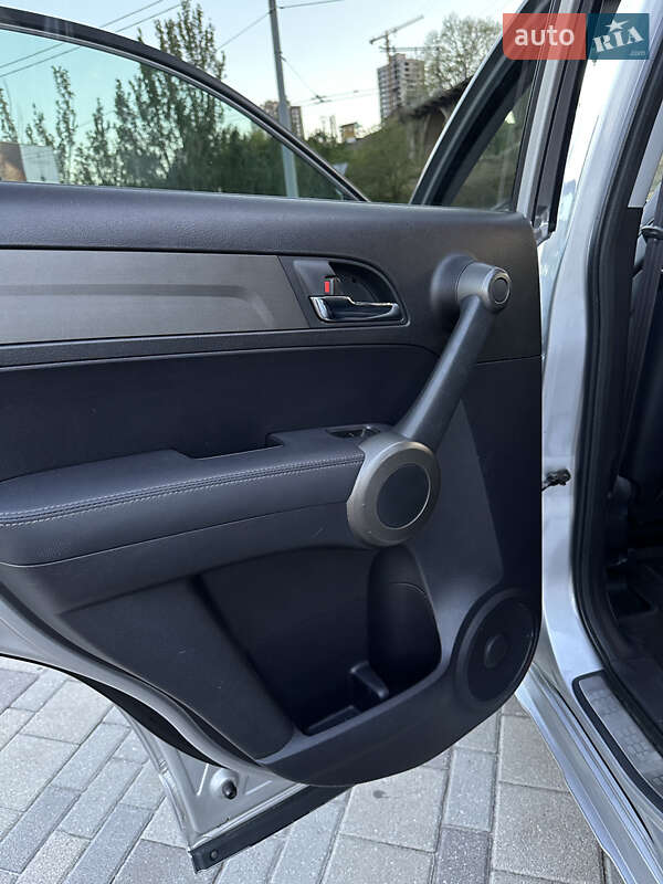 Внедорожник / Кроссовер Honda CR-V 2012 в Днепре