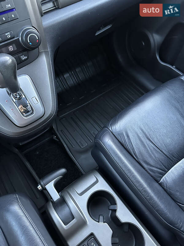 Внедорожник / Кроссовер Honda CR-V 2012 в Днепре