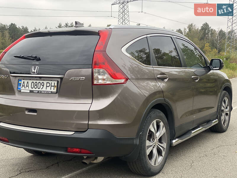 Внедорожник / Кроссовер Honda CR-V 2013 в Киеве