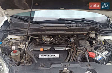 Внедорожник / Кроссовер Honda CR-V 2010 в 