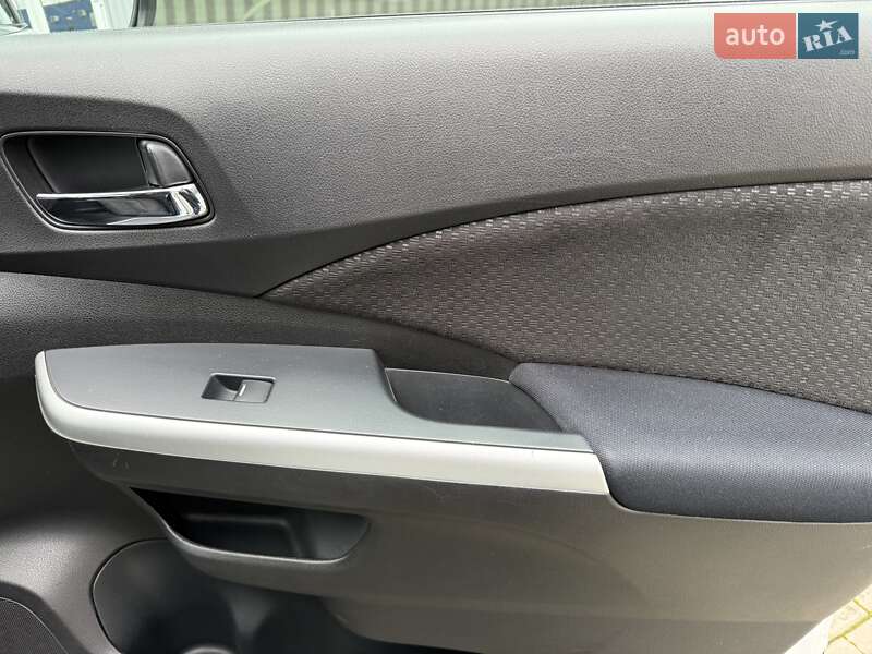 Внедорожник / Кроссовер Honda CR-V 2016 в Виннице