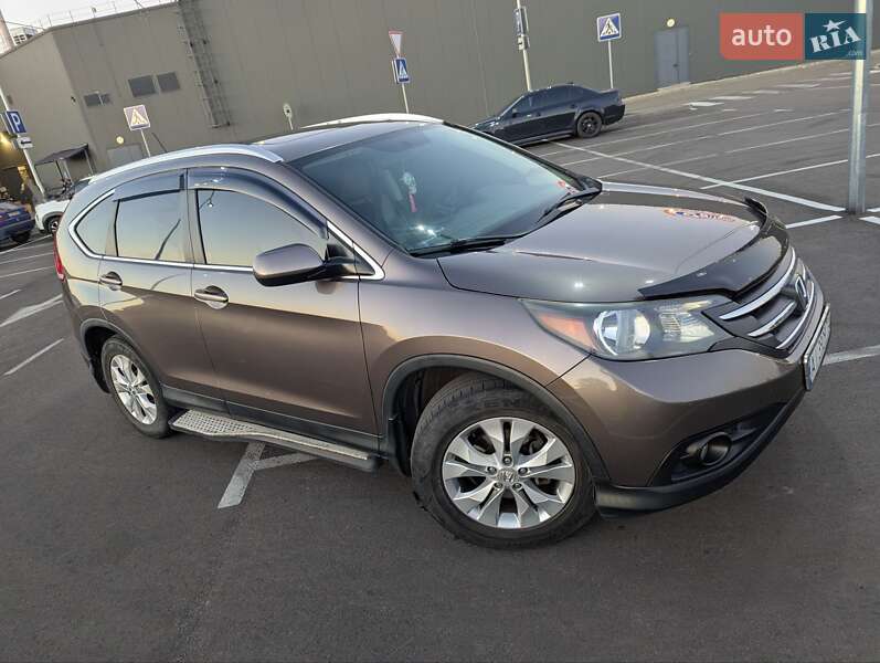 Внедорожник / Кроссовер Honda CR-V 2014 в Боярке