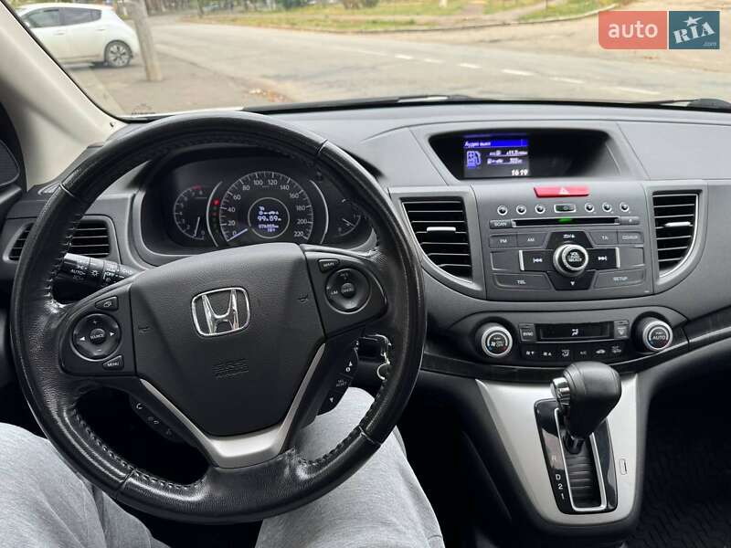 Внедорожник / Кроссовер Honda CR-V 2013 в Николаеве