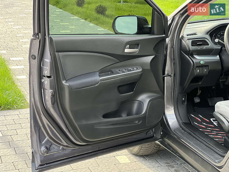 Внедорожник / Кроссовер Honda CR-V 2015 в Ужгороде фото 19 Внедорожник / Кроссовер Honda CR-V 2015 в Ужгороде