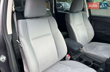 Внедорожник / Кроссовер Honda CR-V 2015 в 
